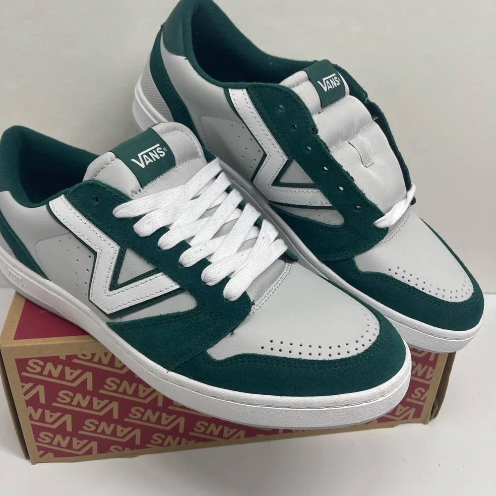 Vans Green White Men's Lowland 2.0
Tri-Tone Green/Grey
VN000D6RZOX Sneakers - Picture 8 of 16